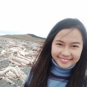 Meet your Posher, Angelie